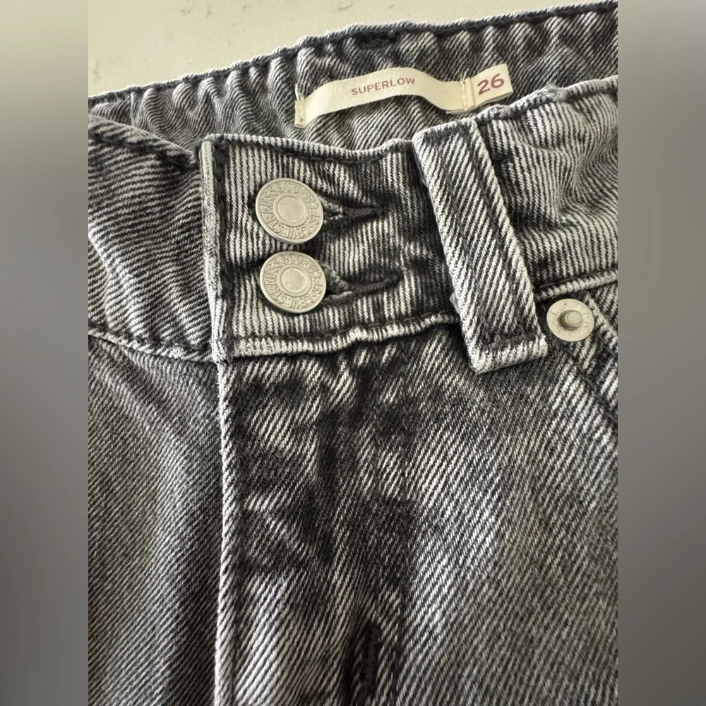 Levi's women’s Black and Gray superlow Jeans - Picture 3 of 10